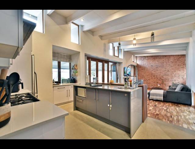 3 BEDROOM HOUSE FOR SALE IN OBSERVATORY